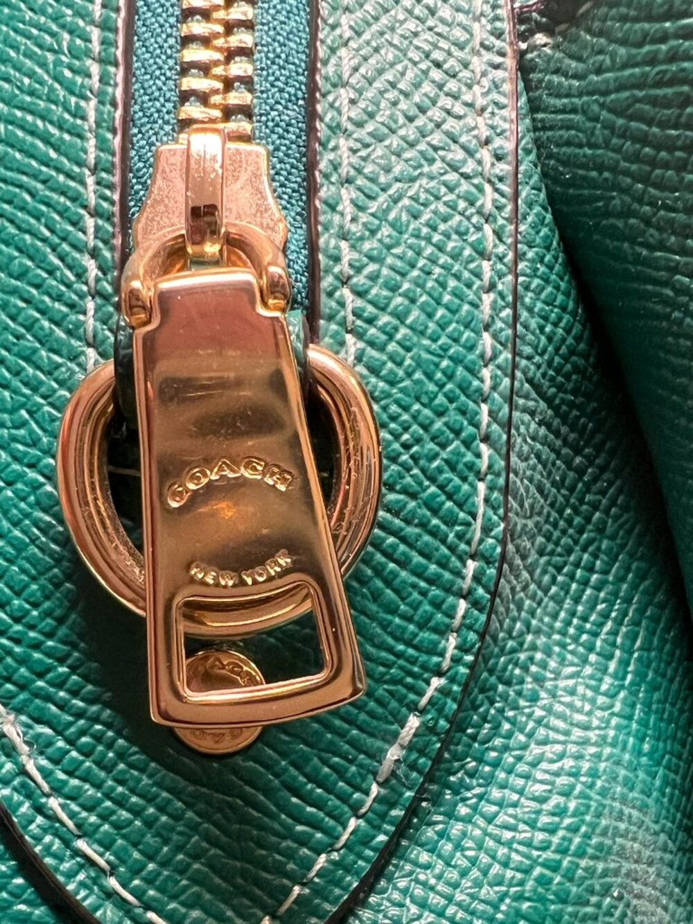 Coach Lillie Carryall Bright Jade Satchel EUC with COA - Picture 9 of 12